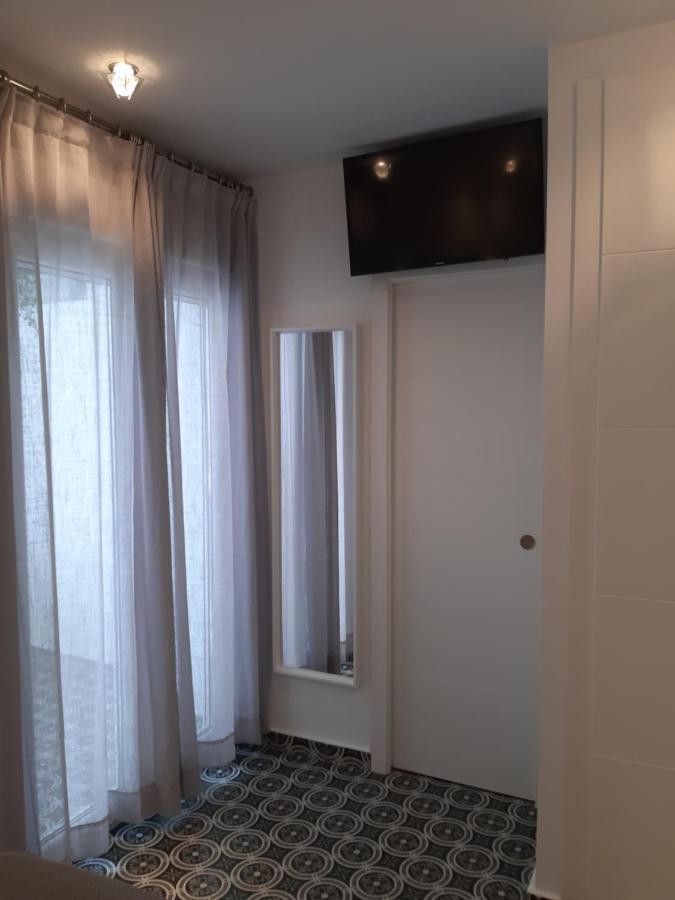 Gasthuis Boutique 32 *